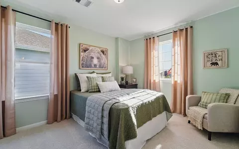 Bedroom - 3618 Compass Pointe Ct, Angleton, TX 77515 photo 15 of 16