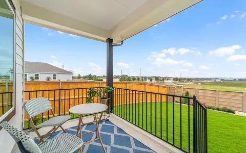 Exterior - 3618 Compass Pointe Ct, Angleton, TX 77515 photo 4 of 14