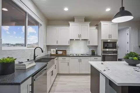 2264 Mccracken Rd, Woodland, WA 98674