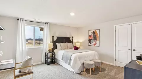 Bedroom - 920 Northview Dr, Waukee, IA 50263 photo 4 of 12