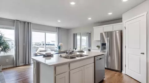 Kitchen - 920 Northview Dr, Waukee, IA 50263 photo 5 of 7