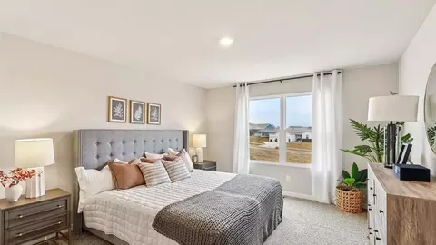 Bedroom - 920 Northview Dr, Waukee, IA 50263 photo 1 of 12