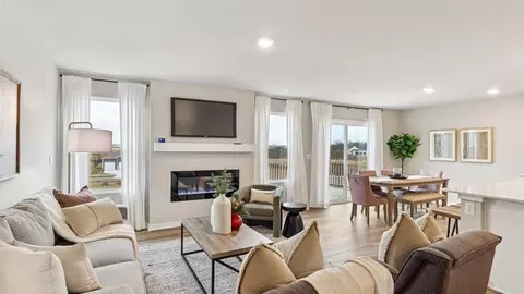 Living - 920 Northview Dr, Waukee, IA 50263 photo 1 of 8