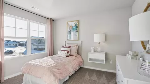 Bedroom - 920 Northview Dr, Waukee, IA 50263 photo 10 of 12