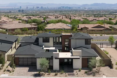 77 Tiller Point St, Las Vegas, NV 89138