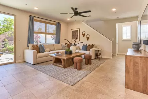 Living - 5533 Kiwi Ct, Banning, CA 92220 photo 1 of 2