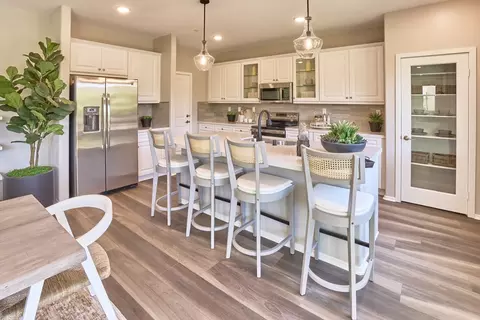 Kitchen - 5533 Kiwi Ct, Banning, CA 92220 photo 2 of 2