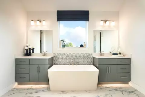 Bath - 868 Silver Fox, Cibolo, TX 78108 photo 1 of 6
