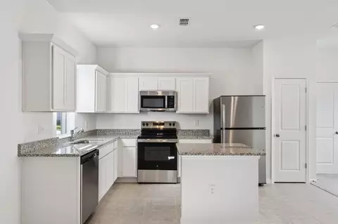 Kitchen - 4630 Dusty Coral Dr, Saint Cloud, FL 34772 photo 1 of 4