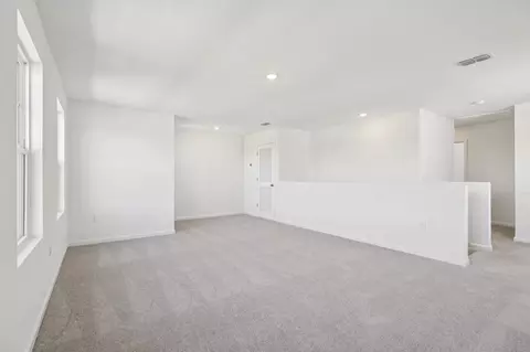 Living - 4630 Dusty Coral Dr, Saint Cloud, FL 34772 photo 2 of 3