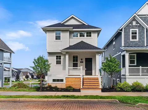 910 S Lake St, Whitehall, MI 49461