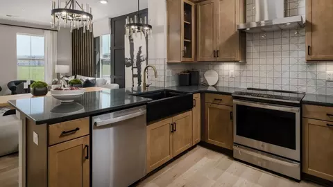 Kitchen - 20195 Northpark Dr, Ashburn, VA 20147 photo 2 of 4