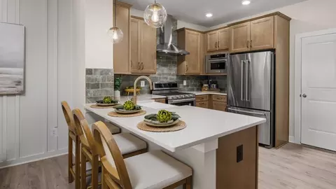 Kitchen - 20195 Northpark Dr, Ashburn, VA 20147 photo 4 of 4