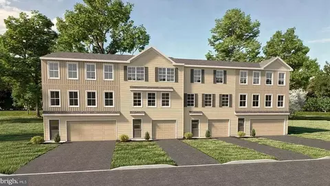 235 Central Way, Shippensburg, PA 17257