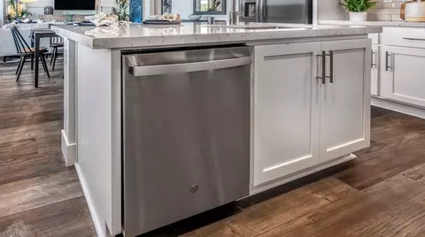 Kitchen - 6980 Constance Pl, Tracy, CA 95377 photo 5 of 8