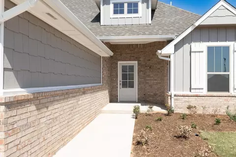 Exterior - 2920 E Northampton St, Broken Arrow, OK 74014 photo 26 of 36