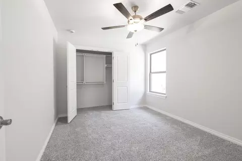 Bedroom - 2920 E Northampton St, Broken Arrow, OK 74014 photo 2 of 11