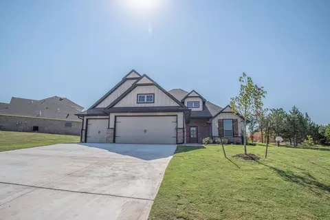Exterior - 2920 E Northampton St, Broken Arrow, OK 74014 photo 23 of 36