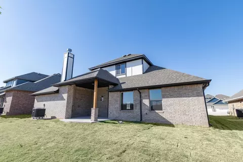 Exterior - 2920 E Northampton St, Broken Arrow, OK 74014 photo 32 of 36