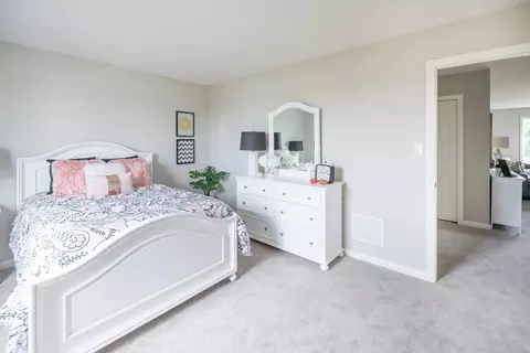 Bedroom - 333 Amber Dr, Lititz, PA 17543 photo 2 of 6