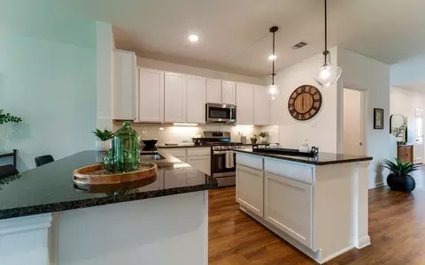 Kitchen - 10515 Killdeer Ct, Willis, TX 77378 photo 2 of 5