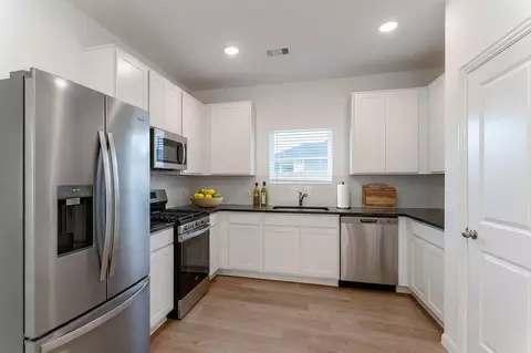 Kitchen - 10515 Killdeer Ct, Willis, TX 77378 photo 1 of 5