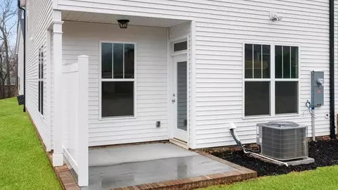 Exterior - 348 Pearson Rd, Easley, SC 29642 photo 5 of 6