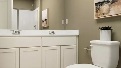 Bath - 25 Gulfstream Dr, Lagrange, GA 30241 photo 1 of 4