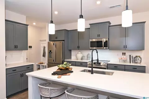 Kitchen - 7310 Upland Loop, Leeds, AL 35094 photo 6 of 11