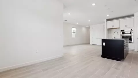 Other - 9829 S 12th St, Phoenix, AZ 85042 photo 3 of 14