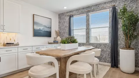 Dining - 9829 S 12th St, Phoenix, AZ 85042 photo 1 of 1