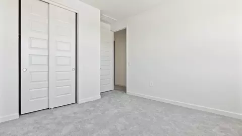 Bedroom - 9829 S 12th St, Phoenix, AZ 85042 photo 8 of 15