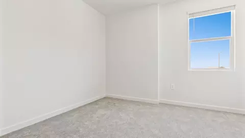 Bedroom - 9829 S 12th St, Phoenix, AZ 85042 photo 5 of 15