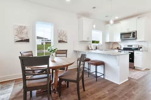 Dining - 1004 Crossing Ct E, Valley, AL 36854 photo 1 of 1
