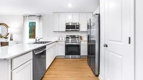 Kitchen - 7756 Three Mile View Dr, Milton, FL 32583 photo 1 of 5
