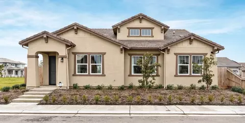 Exterior - 972 W Dana Rd, Madera, CA 93636 photo 4 of 6
