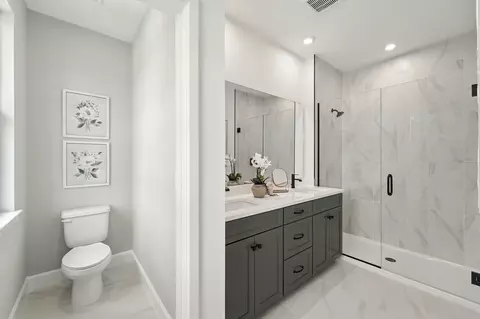 Bath - 1764 Headland Loop, Celebration, FL 34747 photo 1 of 3