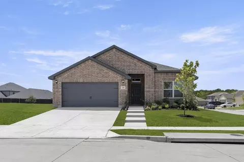 3209 Mercer Dr, Royse City, TX 75189