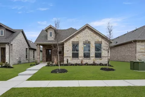 2858 Buttermilk Dr, Midlothian, TX 76065