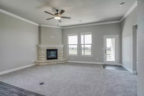 Living - 25490 84th St, Lenexa, KS 66227 photo 4 of 5
