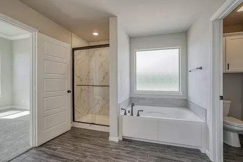 Bath - 25490 84th St, Lenexa, KS 66227 photo 4 of 6