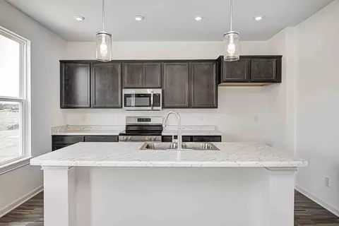 Kitchen - 6583 Hemlock Ln, Pendleton, IN 46064 photo 1 of 8