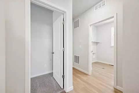 Entry Way - 22736 E 47th Pl, Aurora, CO 80019 photo 2 of 15