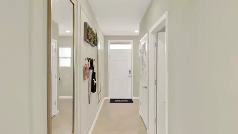 Entry Way - 5515 Taverna Loop, Winter Haven, FL 33884 photo 2 of 3