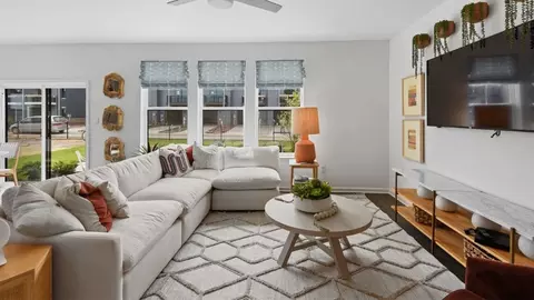 Living - 466 Ensemble Way, Frederick, MD 21701 photo 2 of 4