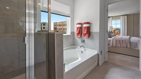 Bath - 466 Ensemble Way, Frederick, MD 21701 photo 2 of 14