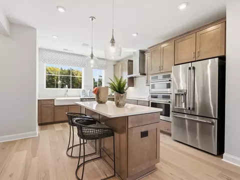 1311 Sandstar Ln, Charlotte, NC 28226