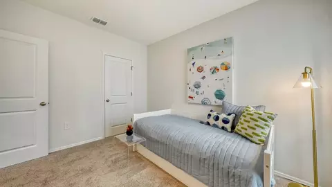 Bedroom - 4638 Hawthorn Ave, Parrish, FL 34219 photo 5 of 5