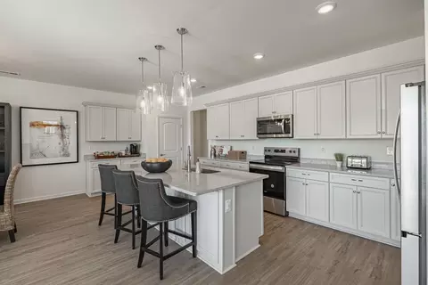 Kitchen - 104 Cathedral St, Smithfield, VA 23430 photo 13 of 16