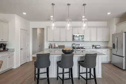 Kitchen - 104 Cathedral St, Smithfield, VA 23430 photo 11 of 16